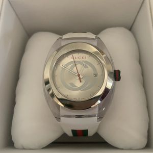 Gucci Sync Watch